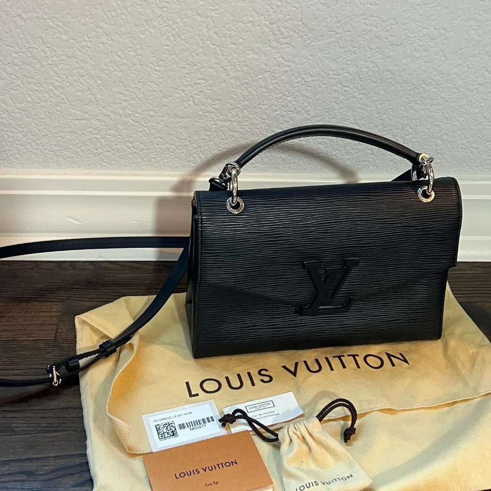 Louis Vuitton Black Epi Leather Crossbody Bag